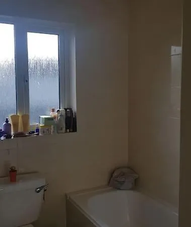 Apartament Cosy On Bus Route To Dublin
